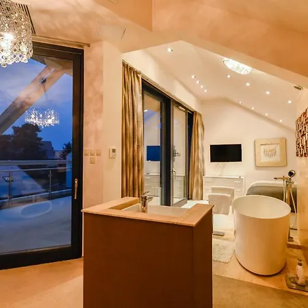 Villapark Luxury Apartman *